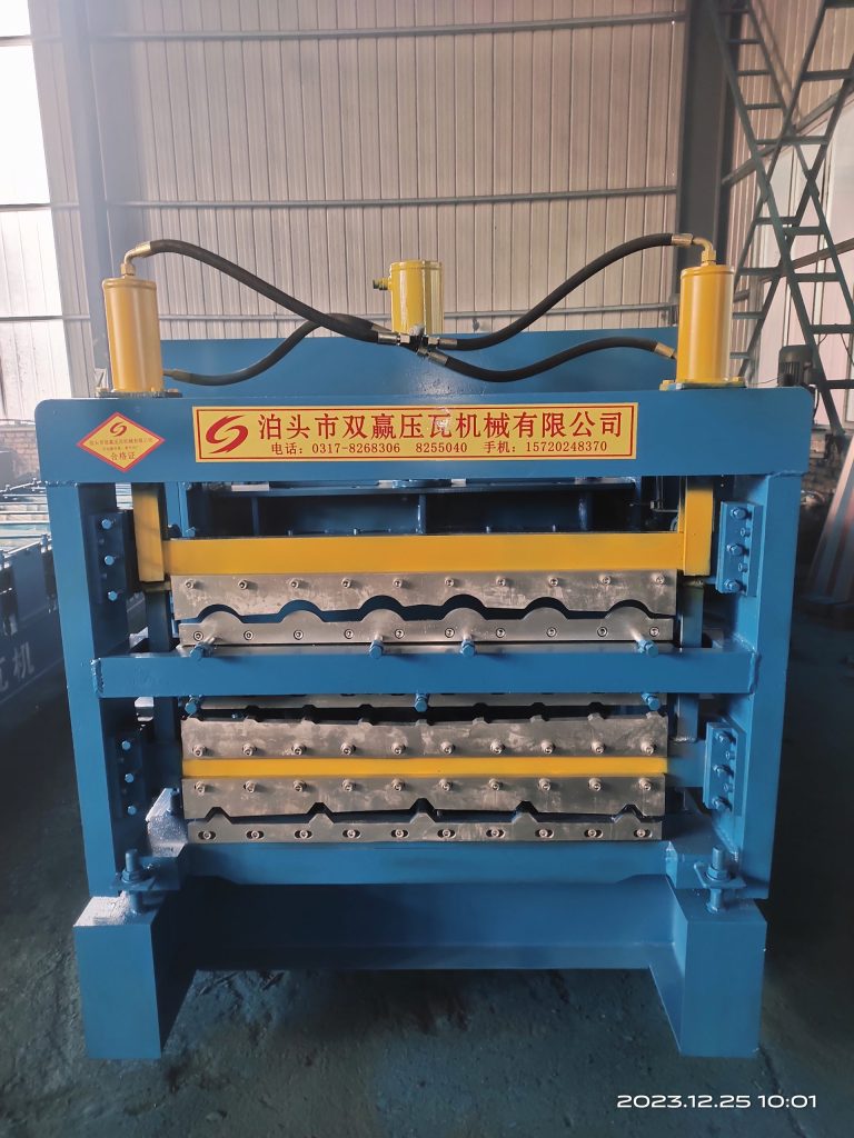 Color Steel Tile Roll forming Machine