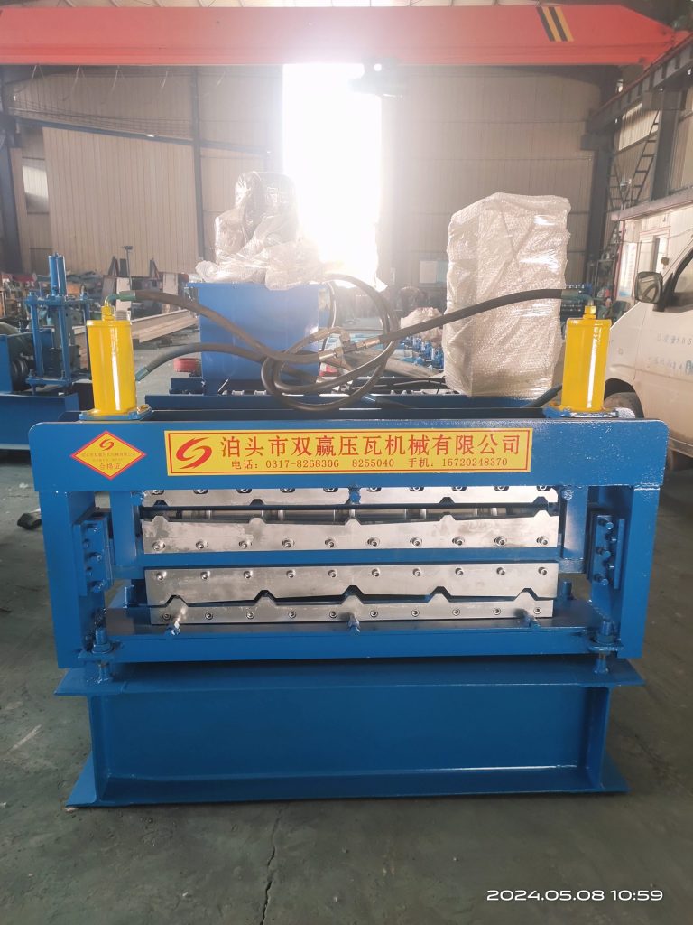 Roll Forming Machine